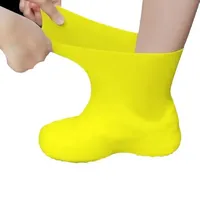 Surchaussures de pluie en caoutchouc résistantes pour bottes, idéales pour les activités de plein air, le camping et les voyages par temps de pluie