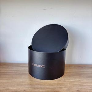 Boîte à fleurs ronde noire de luxe personnalisée en gros, boîte cylindrique pour chapeau avec logo personnalisé pour l'emballage de bouquets de fleuristes - Product Image 2