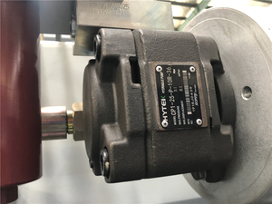 Presse plieuse automatique CHZONE pour tôles d'aluminium et d'acier au carbone, machine à plier 3 axes - Product Image 2