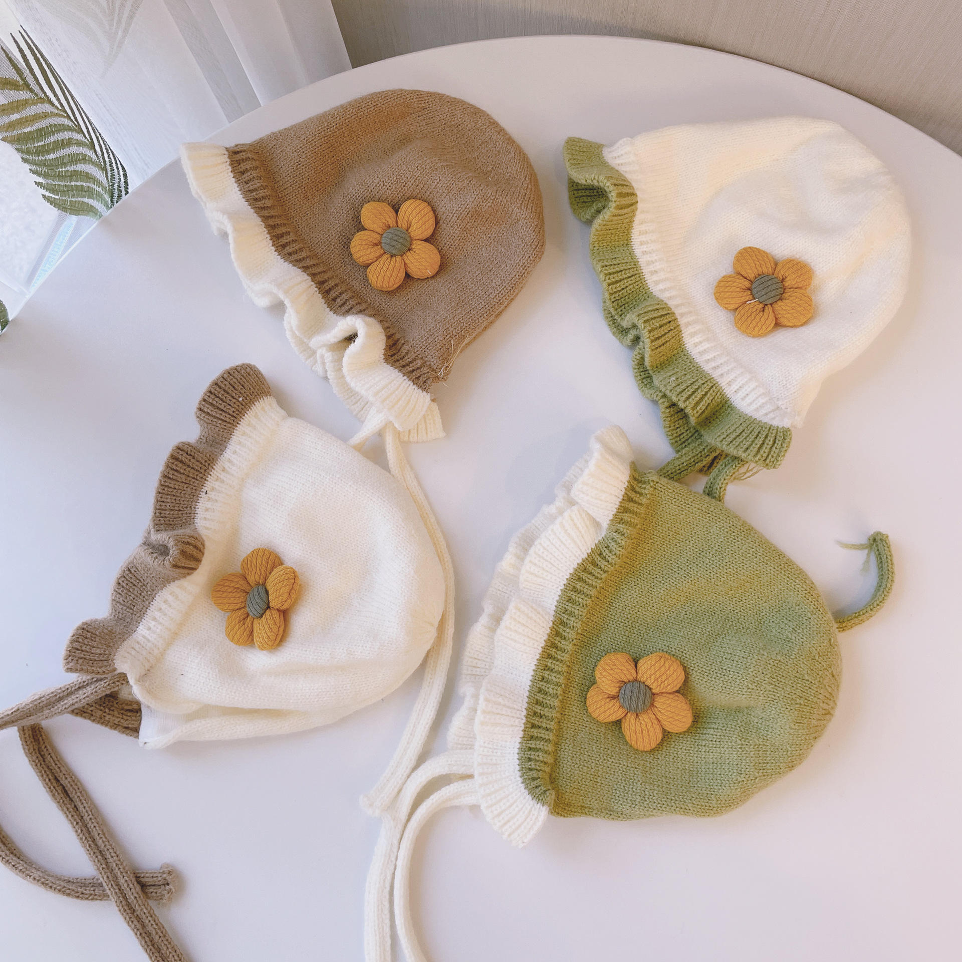 New Fashion Autumn and Winter Baby Boy and Girl Knitted Ruffled