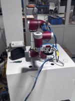 Robot de ponçage, polissage et rectification, robot de lustrage, cobot JAKA A5, programmation manuelle avec contrôle de force et programme adaptatif facile