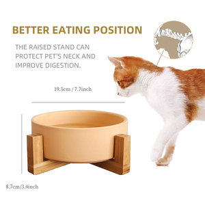 Alimentador de água para animais, alimentador de alimentos por atacado com logotipo personalizado para animais de estimação, tigela de porcelana com suporte de bambu - Product Image 4