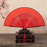 Éventail de danse classique ancienne pour femmes HZ, style chinois, pour Cheongsam, éventail pliant en bambou peint rouge vif festif