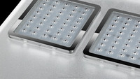 Lampe solaire de rue étanche IP65 120W avec contrôleur MPPT, angle de faisceau 140°, LED, télécommande, alliage d'aluminium, garantie 3 ans