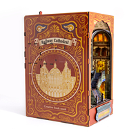 Kit DIY Diorama de Gare Ferroviaire en Bois avec Éclairage LED Chaleureux, Décoration d'Étagère, Modèle Cadeau pour Adultes et Adolescents