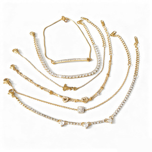 สร้อยข้อมือคริสตัลรูปหัวใจโทนสีทองประดับเครื่องประดับวันวาเลนไทน์สำหรับผู้หญิง - Product Image 5