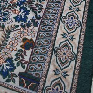 Alfombra de Oración Acolchada Suave con Diseño Floral Antideslizante YASEEN, 70x110cm, para Exteriores, Pelo Corto - Product Image 1