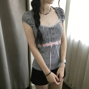 เสื้อท็อปคอเหลี่ยมติดกระดุมแต่งโบว์ลูกไม้สไตล์วินเทจฝรั่งเศส แขนพองทรงสวยเซ็กซี่ - Product Image 5