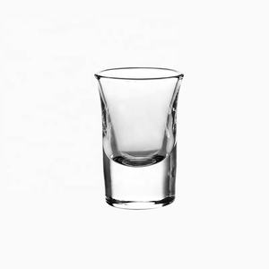 Meilleure vente de <span class=keywords><strong>verre</strong></span> à liqueur au rhum <span class=keywords><strong>Bacardi</strong></span> en gros <span class=keywords><strong>verre</strong></span> à liqueur de marque célèbre <span class=keywords><strong>verre</strong></span> à liqueur au rhum <span class=keywords><strong>bacardi</strong></span> personnalisé à prix réduit - Product Image 4