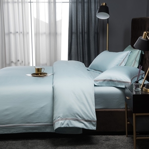 <span class=keywords><strong>Linge</strong></span> <span class=keywords><strong>d</strong></span>'hôtel, literie en coton, draps, housses <span class=keywords><strong>de</strong></span> couette, ensemble quatre pièces, broderie couleur unie, style luxe léger, sensation haut <span class=keywords><strong>de</strong></span> gamme - Product Image 5