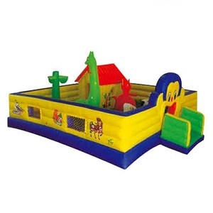 Adorable toboggan gonflable pour enfants Spark Imagination avec un design sur le thème Dino idéal pour le plaisir en plein air et le développement social - Product Image 4
