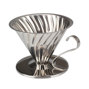 ที่วางแก้วกันลื่นดีไซน์คลาสสิก พร้อมที่กรองกาแฟแบบมีหูจับ ทำจากสแตนเลสสตีล - Product Image 2