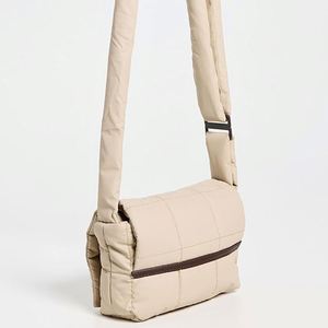 Sac bandoulière mini matelassé en nylon personnalisé avec logo DIY, design tendance pour femme, réglable, imperméable et réutilisable - Product Image 4