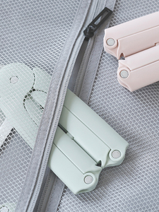 Gấp Móc áo quần áo nhựa móc-Thiết kế nhỏ gọn, bền và không trơn trượt, lý tưởng cho du lịch và lưu trữ - Product Image 6