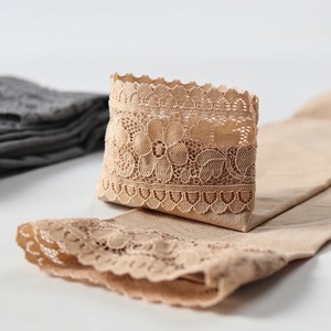 Japanese Style Lace Trimmed Leggings 120D Medium Thickness Solid Color Nylon Knitted Women's Plus Size Flesh Tone Tights - Product Image 3