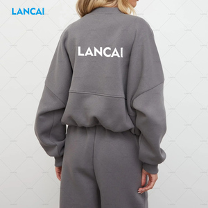 Conjunto de chándales con cremallera hecho a medida, pantalones de chándal de mujer de gran tamaño, ropa de calle, sudadera con capucha y joggers, conjunto de fabricantes - Product Image 3