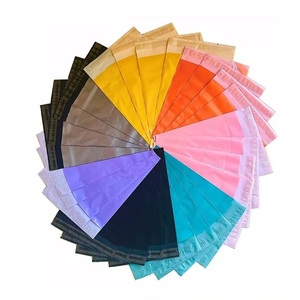 Bolsa de Correo de Polietileno con Logotipo Personalizado, Embalaje de Ropa y Envío para Mensajería, Fabricante de Vietnam - Product Image 3