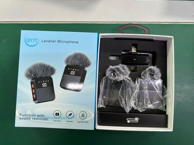 QY77 One-to-Two Wireless Neckband Microphone - Three-in-One Live Broadcasting Recording and Noise-Cancelling Microphone