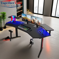 Bureau de jeu ergonomique multifonctionnel moderne avec cadre en acier robuste, hauteur réglable RGB, texture en fibre de carbone pour les professionnels