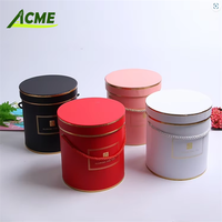 Boîte de papier d'impression en gros Sélection de quatre couleurs Gaufrage Ensemble de trois pièces recyclables rigides Boîte à fleurs portable pour la Saint-Valentin
