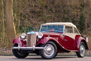 Voiture électrique rétro de haute qualité, classique, en promotion, à prix réduit, pour le tourisme, couleur personnalisable - Product Image 6