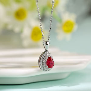 Colgantes de Lujo Hechos a Mano en Oro Sólido de 18K con Diamantes Naturales, Regalo Cristiano para Niños, Colgante Clásico con Rubí en Forma de Pera Personalizado - Product Image 4