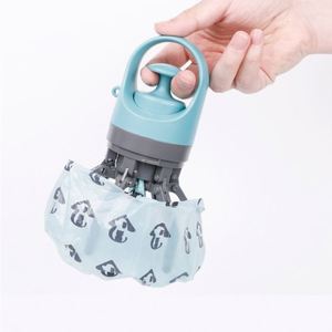 New Design ABS Claw Poop Scooper With Built-in Poop <b>Bag</b> Dispenser for Outside Yard or Travel Outdoors Pet Waste Pick-up <b>Cleaner</b> - Product Image 5