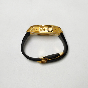 Caja Modificada de Fibra de Carbono y Metal en Negro y Dorado para <span class=keywords><strong>Reloj</strong></span> de 49 mm, con Opción de Correa de Fluororubber en Varios Colores, Éxito de Ventas en Suiza - Product Image 6