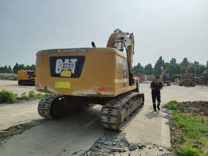 Escavatore Usato Caterpillar <span class=keywords><strong>CAT330</strong></span> da 30 Tonnellate, Escavatore Cingolato di Seconda Mano in Buone Condizioni, Trattore Disponibile per la Vendita - Product Image 4