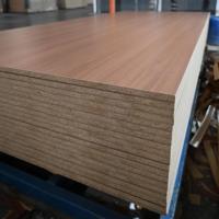 Panneaux OSB de qualité supérieure 18 mm, directement de l'usine, pour la construction, finition moderne, pour armoires de cuisine, chambre et salle de bain