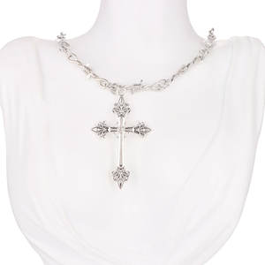 Collar con Colgante de Cruz Gótica Retro, Plata Tibetana, Joyería de Moda Unisex, Diseño con Diamantes Blancos - Product Image 2