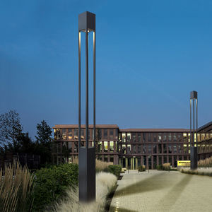 Nouveau design RVB Lampes de jardin d'extérieur éclairées à quatre faces Source de lumière <span class=keywords><strong>LED</strong></span> à énergie solaire pour l'éclairage de garage et de route - Product Image 4
