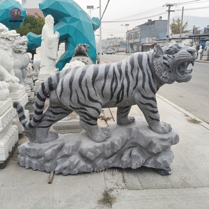 Estatua de Tigre de Piedra de Mármol Tallada a Mano Personalizada para Decoración - Product Image 5