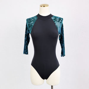 Justaucorps d'entraînement de ballet professionnel élastique dos ouvert conception avec manches en maille florale sarcelle noir Spandex et nylon matériel - Product Image 1