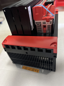 ตัวควบคุมความเร็วในการขับเคลื่อนมอเตอร์ไฟฟ้ากระแสสลับสำหรับ MDX61B0022-5A3-4-00ขับ3เฟส220/380V IP20ใหม่ - Product Image 3