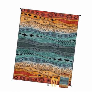 Alfombra de Playa Impermeable Promocional Personalizada de 86.6''x70.8'', Manta de Picnic de Secado Rápido para Viajes, Campamentos, Senderismo y Playa - Product Image 1