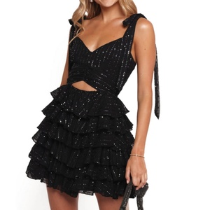 Nouvelle Arrivée Robe de Soirée Courte Femme à Col Cœur, Volants Superposés, Découpes Frontales, Bretelles à Nœuds et Paillettes - Product Image 4