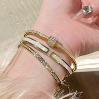 Bracelets en acier inoxydable pour femmes, mode transfrontalière haut de gamme, bijoux assortis à tout, entièrement sertis de diamants, sans couleur