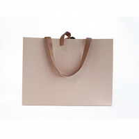 Sacs en papier personnalisés en gros avec logo imprimé, sacs cadeaux de luxe en papier avec poignée