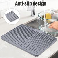 Tapis de séchage de vaisselle en silicone pour comptoir de cuisine, résistant à la chaleur, sans BPA, avec drain intégré