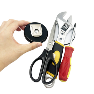 2026 Dailymag Popular <span class=keywords><strong>Dia</strong></span>. Clip de Cinturón con Imanes Superfuertes de 51 mm de Diámetro Portaherramientas Magnético de Cintura de 67 mm - Product Image 1