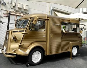 Food Truck <span class=keywords><strong>Hawaïen</strong></span> de Poke Bowl avec Thon de Qualité Sashimi et Bar à Garnitures, Bol de Riz aux Fruits de Mer Frais pour les Publics Coastalistes Soucieux de leur Santé - Product Image 4