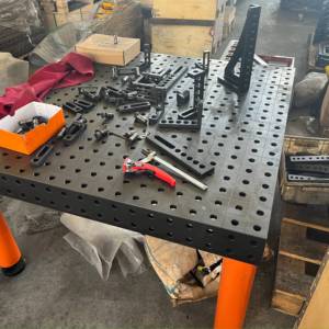 Bureau de soudage multifonctionnel <span class=keywords><strong>professionnel</strong></span> à onglet 3D et <span class=keywords><strong>table</strong></span> à fente sur roues nouvel état utilisé pour la soudure - Product Image 5
