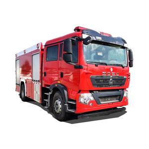 gute Qualität Howo neu oder gebraucht 5 Tonnen Wasser- und Schaumstoff-Tank Brandfahrzeug Feuermotor Brandbekämpfungs-Lkw zu verkaufen