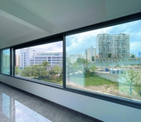 Ventana Corredera Silenciosa Panorámica de Gran Apertura, de Aluminio con Marco Delgado, Estilo Moderno y Minimalista para Exteriores de Villas