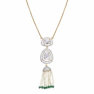 Pendentif Royal Pear Polki avec perles, bijoux fins de luxe sophistiqués pour femmes, pour les cérémonies de mariage, les tenues festives et les cadeaux - Product Image 3
