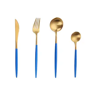Wholesale Best Portuguese Gold 304 Matte Silver And Spoon Color Colored Ann Chan Retro Flatware Gold Vintage Luxury Cutlery Set