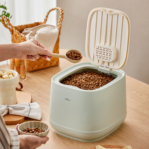 ถังข้าวลิตเติ้ลแบร์ รุ่น CX-W0062 สีเขียว ป้องกันแมลง ป้องกันความชื้น สำหรับเก็บข้าว แป้ง ธัญพืช - Product Image 3