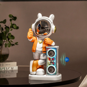 Altavoz Creativo con Forma de Astronauta, Adorno de Escritorio de Resina, Diseño Contemporáneo, Decoración Irregular para el Hogar, Oficina, Estudio, Regalo de Inauguración - Product Image 4