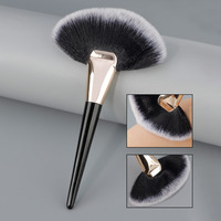 2 In1 Single Ultimate Soft Fan Makeup Brush Berkualitas Tinggi Bebas Kekejaman Hewan Highlighter Finishing Powder Brush Kuas Makeup Sintetis
